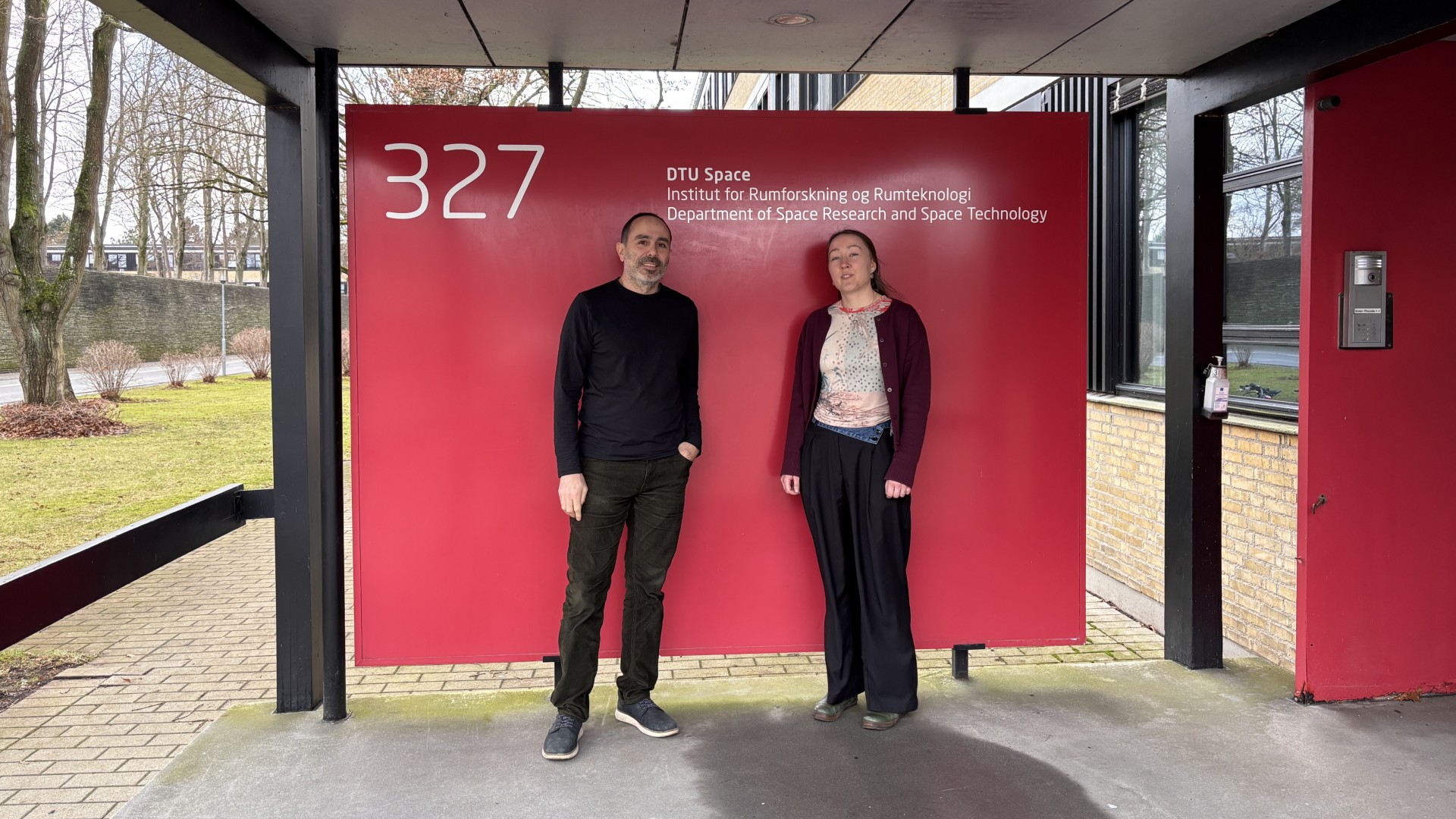 Giorgos Leloudas og Hannah Wichern fra DTU Space er i 2025 blandt modtagerne af den første 'Into Change Award'.