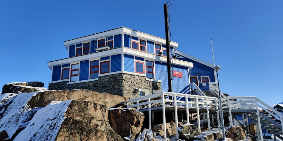 Arctic DTU facility in Sisimiut Greenland. (Photo: Arctic DTU/DTU Space)
